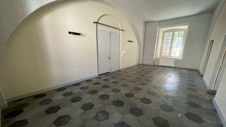 Ma-Cabane - Location Appartement NIMES, 80 m²