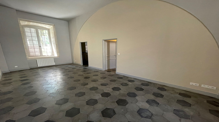 Ma-Cabane - Location Appartement NIMES, 80 m²