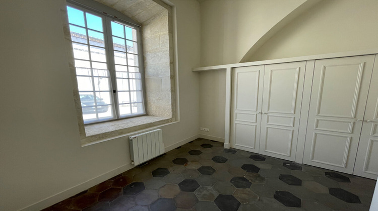 Ma-Cabane - Location Appartement NIMES, 80 m²