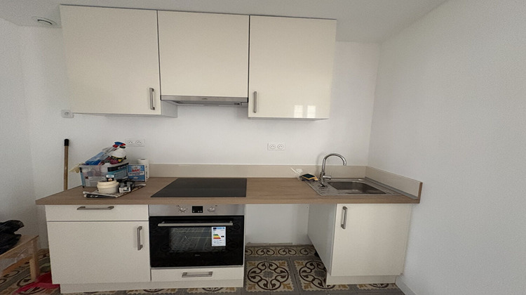 Ma-Cabane - Location Appartement NIMES, 42 m²