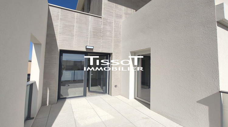 Ma-Cabane - Location Appartement Nîmes, 40 m²