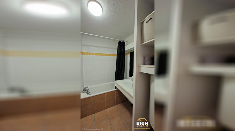 Ma-Cabane - Location Appartement Nîmes, 30 m²