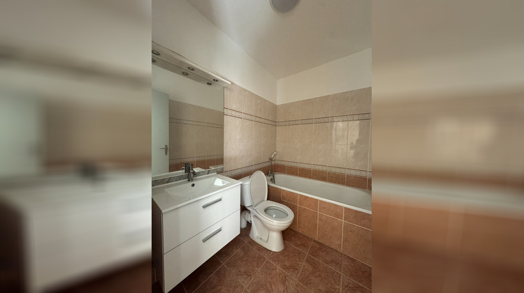 Ma-Cabane - Location Appartement NIMES, 0 m²