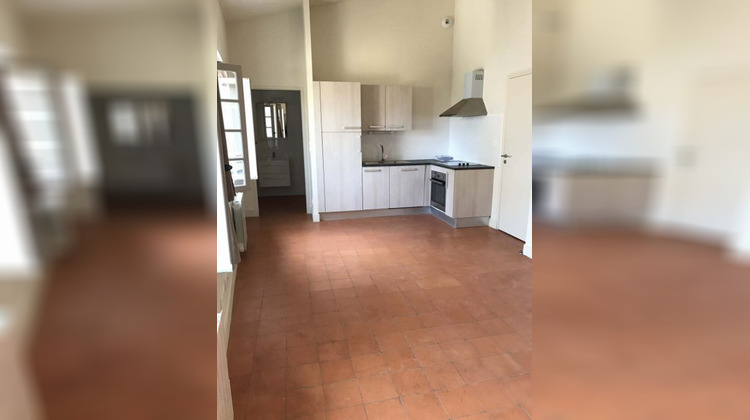 Ma-Cabane - Location Appartement NIMES, 27 m²