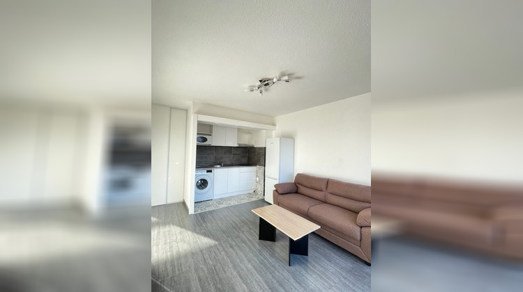 Ma-Cabane - Location Appartement Nîmes, 33 m²