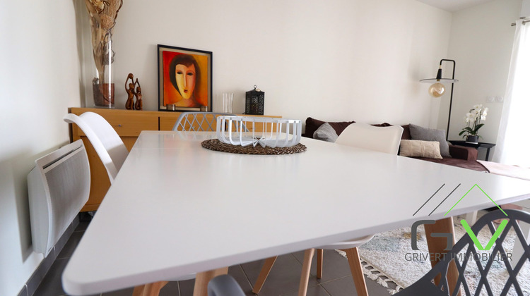 Ma-Cabane - Location Appartement Nîmes, 67 m²