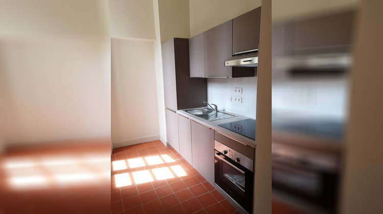 Ma-Cabane - Location Appartement NIMES, 45 m²