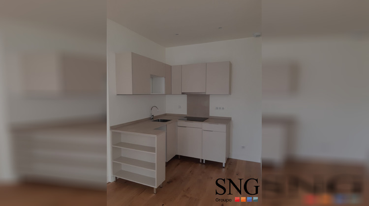 Ma-Cabane - Location Appartement Nîmes, 48 m²