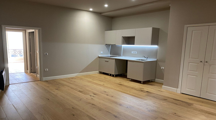 Ma-Cabane - Location Appartement NIMES, 44 m²