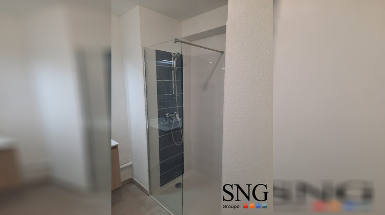 Ma-Cabane - Location Appartement Nîmes, 63 m²