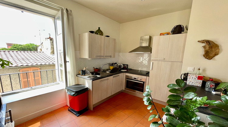 Ma-Cabane - Location Appartement NIMES, 52 m²