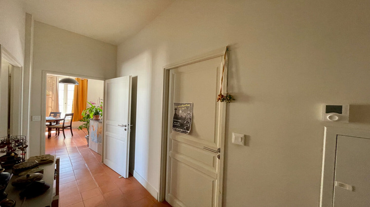 Ma-Cabane - Location Appartement NIMES, 52 m²