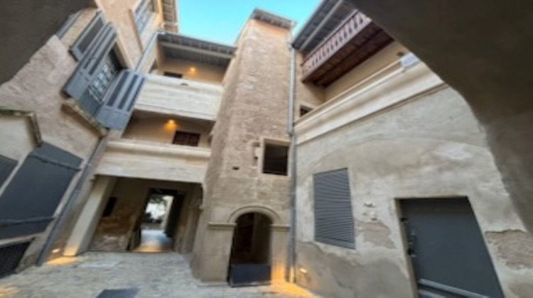 Ma-Cabane - Location Appartement NIMES, 66 m²