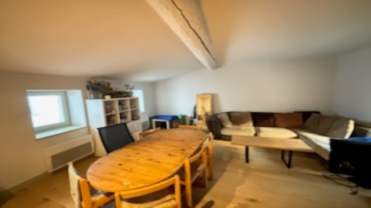 Ma-Cabane - Location Appartement NIMES, 66 m²