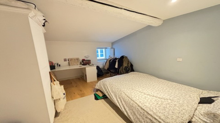 Ma-Cabane - Location Appartement NIMES, 66 m²