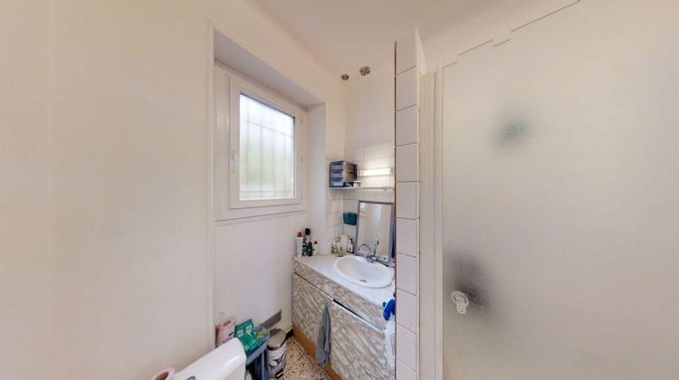 Ma-Cabane - Location Appartement NIMES, 50 m²
