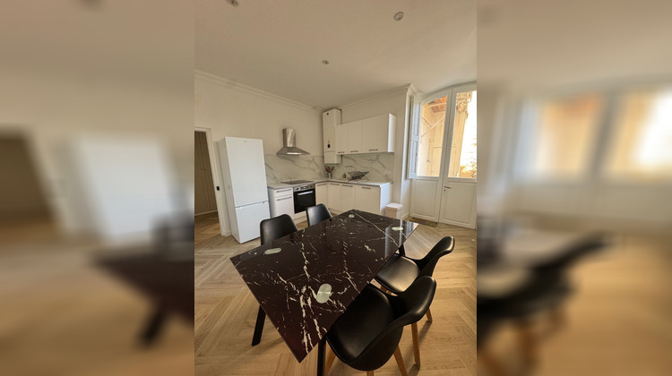 Ma-Cabane - Location Appartement NIMES, 47 m²