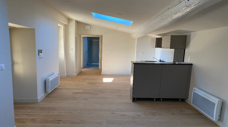 Ma-Cabane - Location Appartement NIMES, 61 m²