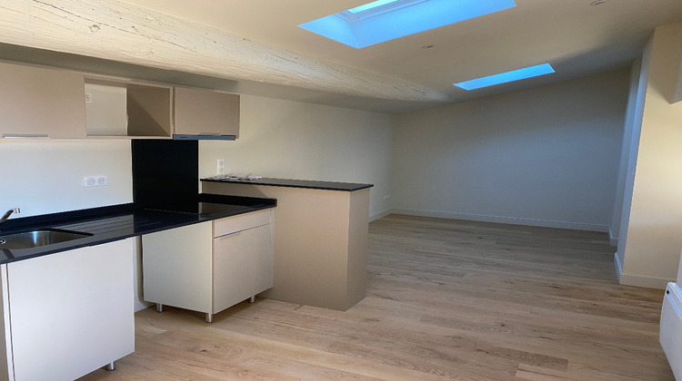 Ma-Cabane - Location Appartement NIMES, 61 m²