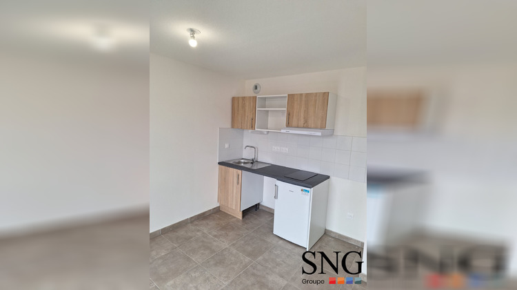 Ma-Cabane - Location Appartement Nîmes, 29 m²