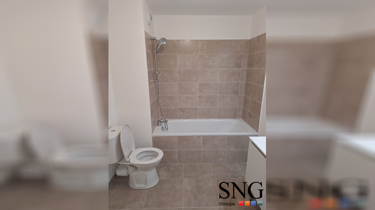 Ma-Cabane - Location Appartement Nîmes, 29 m²