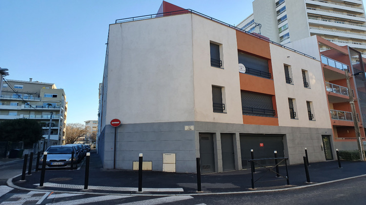 Ma-Cabane - Location Appartement NIMES, 22 m²