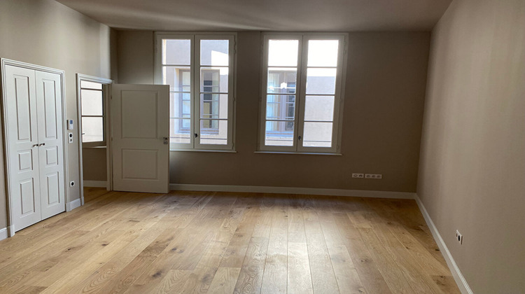Ma-Cabane - Location Appartement NIMES, 44 m²