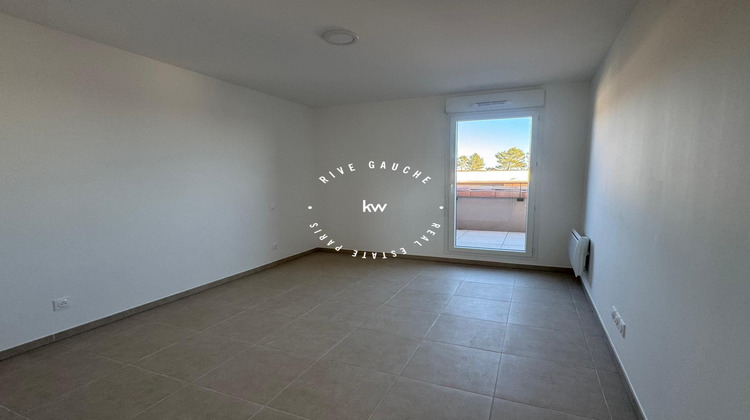Ma-Cabane - Location Appartement Nîmes, 60 m²