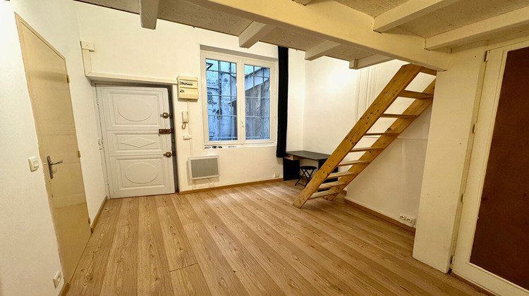 Ma-Cabane - Location Appartement NIMES, 15 m²