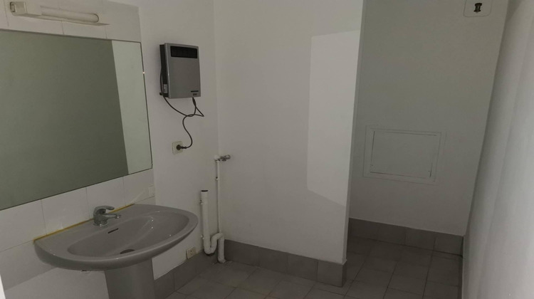 Ma-Cabane - Location Appartement Nîmes, 53 m²