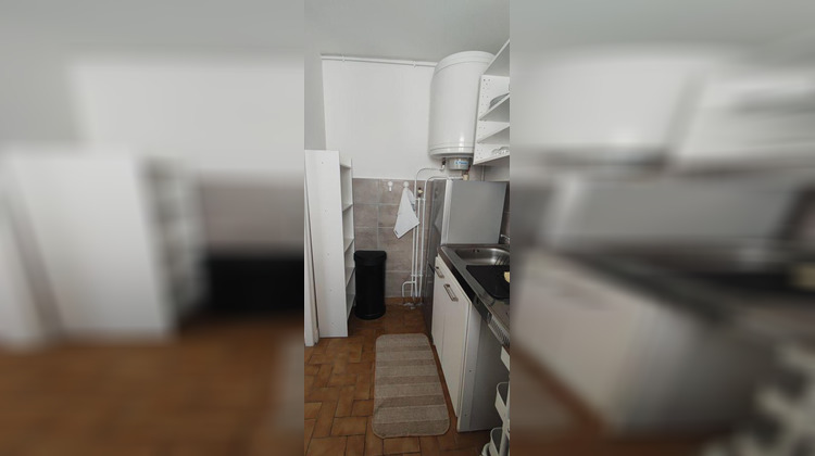 Ma-Cabane - Location Appartement NIMES, 20 m²