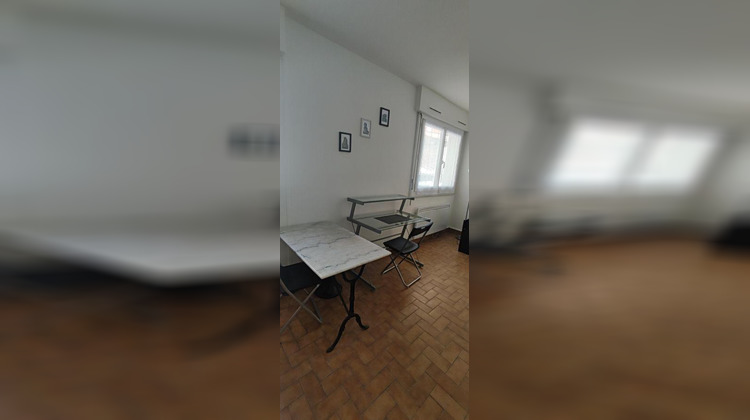 Ma-Cabane - Location Appartement NIMES, 20 m²