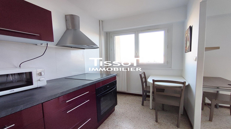 Ma-Cabane - Location Appartement Nîmes, 33 m²