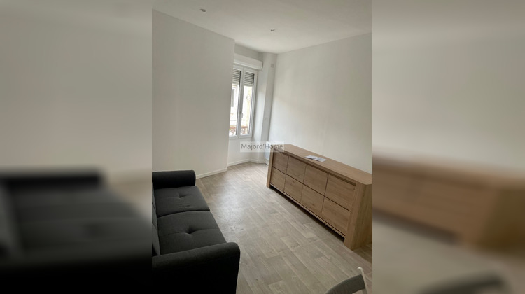 Ma-Cabane - Location Appartement NIMES, 40 m²