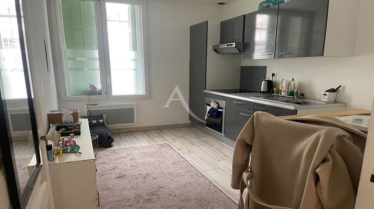Ma-Cabane - Location Appartement NIMES, 21 m²