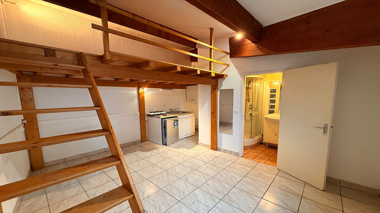 Ma-Cabane - Location Appartement NIMES, 15 m²