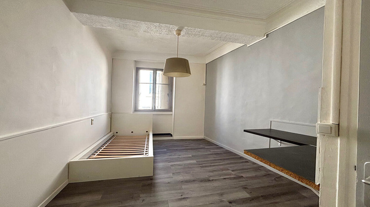 Ma-Cabane - Location Appartement NIMES, 15 m²