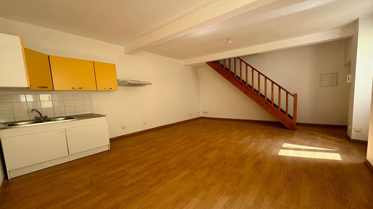 Ma-Cabane - Location Appartement NIMES, 37 m²
