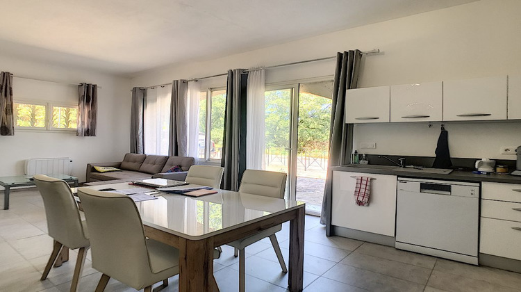 Ma-Cabane - Location Appartement NIMES, 95 m²