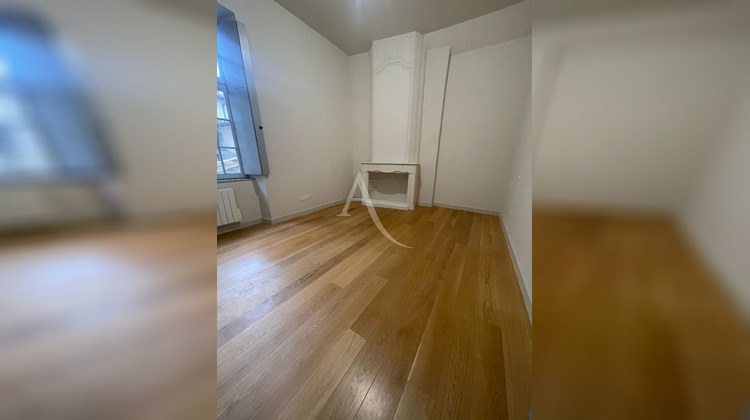 Ma-Cabane - Location Appartement NIMES, 94 m²