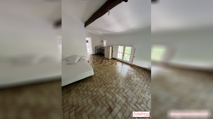 Ma-Cabane - Location Appartement Nîmes, 31 m²