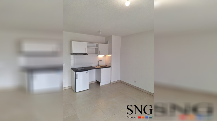 Ma-Cabane - Location Appartement Nîmes, 81 m²