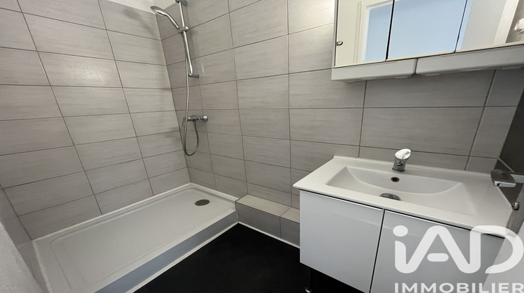 Ma-Cabane - Location Appartement Nîmes, 52 m²