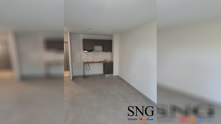Ma-Cabane - Location Appartement Nîmes, 42 m²