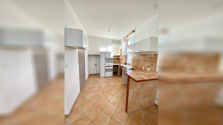 Ma-Cabane - Location Appartement NIMES, 36 m²