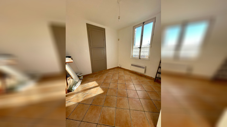 Ma-Cabane - Location Appartement NIMES, 36 m²