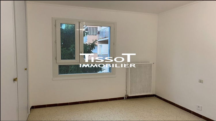 Ma-Cabane - Location Appartement Nîmes, 54 m²