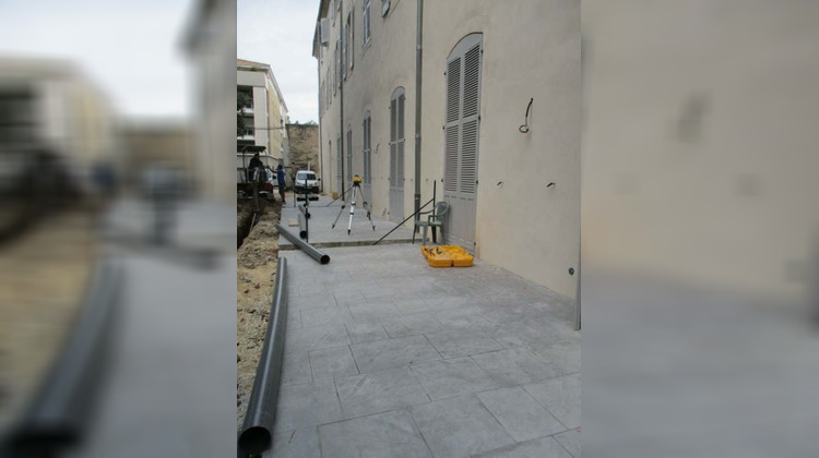 Ma-Cabane - Location Appartement NIMES, 48 m²