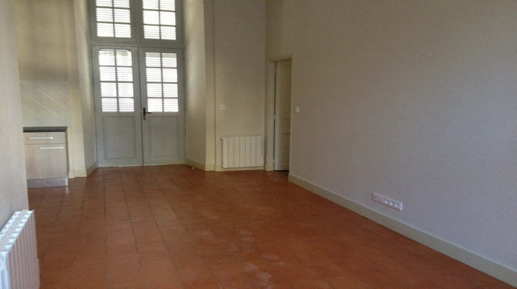 Ma-Cabane - Location Appartement NIMES, 48 m²