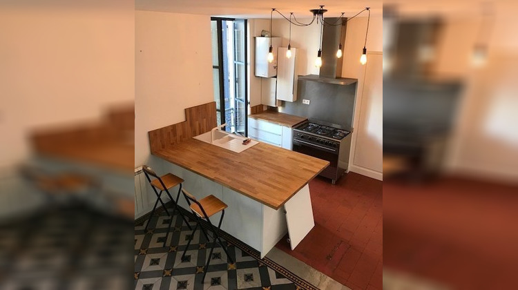 Ma-Cabane - Location Appartement NIMES, 92 m²